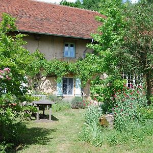 Bed and Breakfast La Tour Marcilly-la-Gueurce Exterior photo