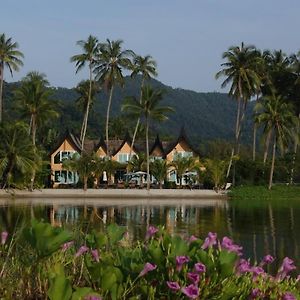 Hotel Laguna Beach House Koh Chang Exterior photo