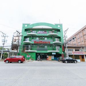 Hotel Reddoorz @ Ramos Lacson Street Bantud Hacienda Exterior photo