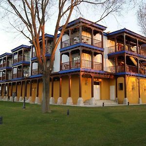 Hotel Parador De Manzanares Exterior photo