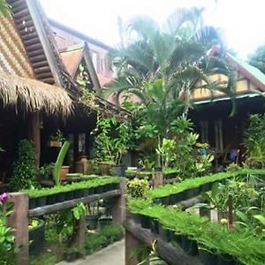 P P Garden Home Bungalow Ko Phi Phi Exterior photo