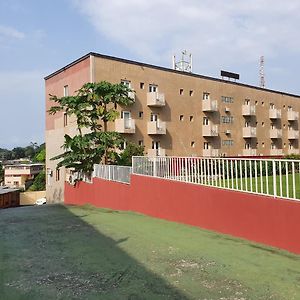 Hotel Imperial Libreville Exterior photo