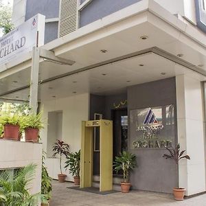 Hotel Orchard Pune Exterior photo