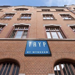 Hotel Tryp By Wyndham Kassel City Centre Exterior photo