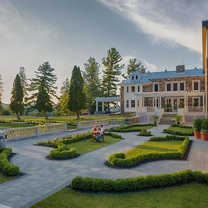 Hotel Stonehaven Le Manoir - Relais & Chateaux Sainte-Agathe-des-Monts Exterior photo