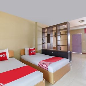 Hotel Oyo 762 Chompoo Nakhon Pathom Exterior photo