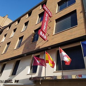 Hotel Reina Isabel Medina del Campo Exterior photo