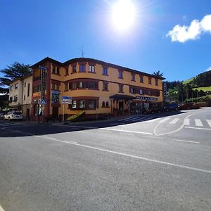 Hotel Hosteria Picos De Europa Potes Exterior photo