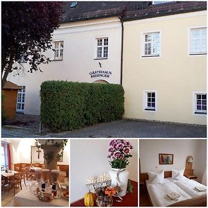 Bed and Breakfast Gaestehaus Reisinger Straubing Exterior photo