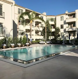Apartament Perfect Apt Near Ucla Pool & Gym Open W Parking B3 Los Angeles Exterior photo