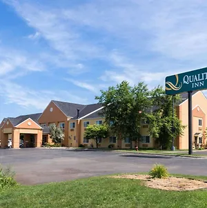 Quality Inn Lakeville Exterior photo