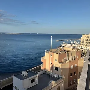 Apartament The Sea Across The Road Penthouse 5 San Pawl il-Baħar Exterior photo