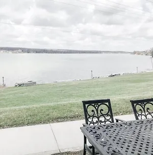 Lake Geneva Villa Williams Bay Exterior photo
