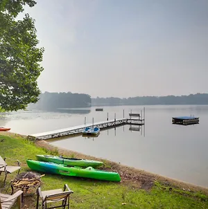 Lakefront Sister Lakes Vacation Rental With Dock! Woodland Beach Exterior photo