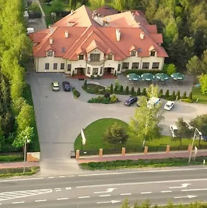 Maxima Hotel Wolanów Exterior photo