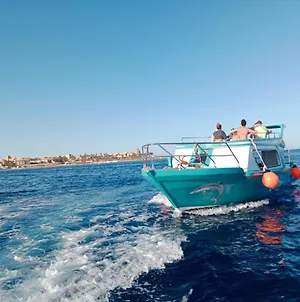 Hero Boat Hurghada Exterior photo