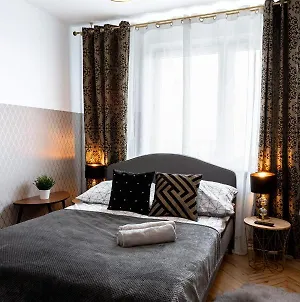 Clicktheflat Conrada Apart Rooms Warszawa Exterior photo