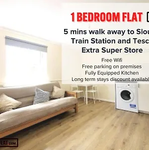 1 Bedroom Flat In Queens Court Slough Pr171418 Canvey Island Exterior photo
