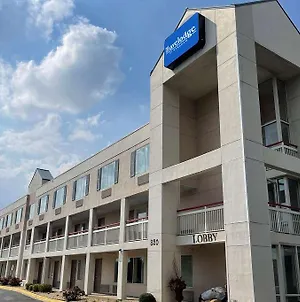 Travelodge By Wyndham Willowbrook Il Exterior photo