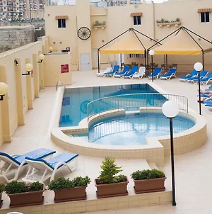 Mavina Hotel & Apartments Buġibba Exterior photo