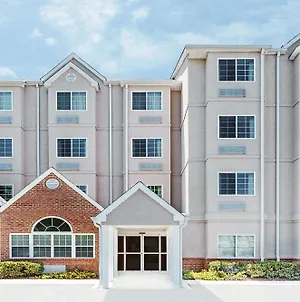 Microtel Inn & Suites By Wyndham Tuscaloosa Exterior photo