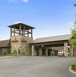 Ramada By Wyndham Greensburg Hotel & Conference Center Exterior photo