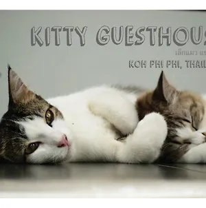 Kitty Guesthouse Ko Phi Phi Exterior photo